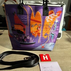 Harvey’s Pirates of the Caribbean Purse